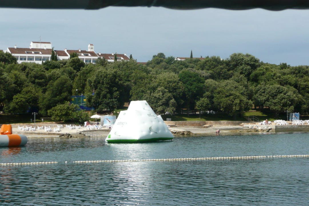 Strand bei Wassersportzentrum Valamar Tamaris Villas