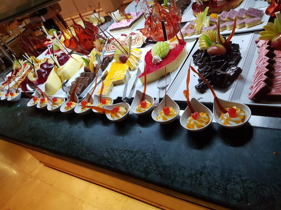 Dessert  Desert Rose