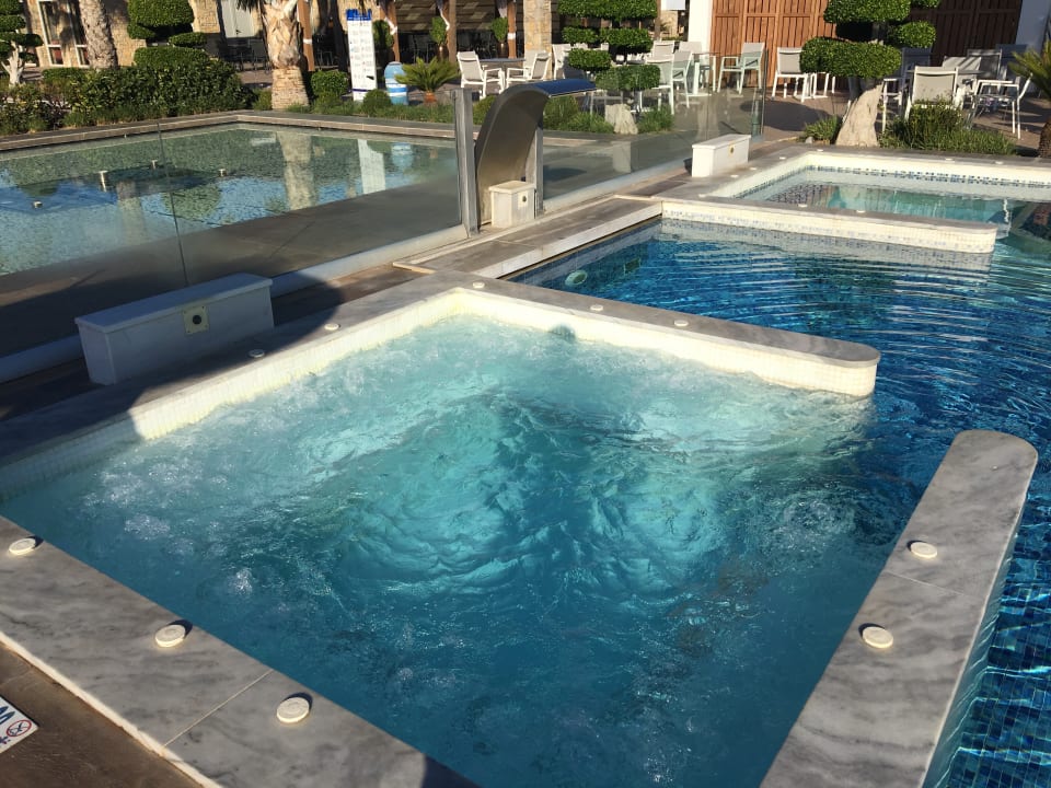 Pool TUI BLUE Palazzo del Mare