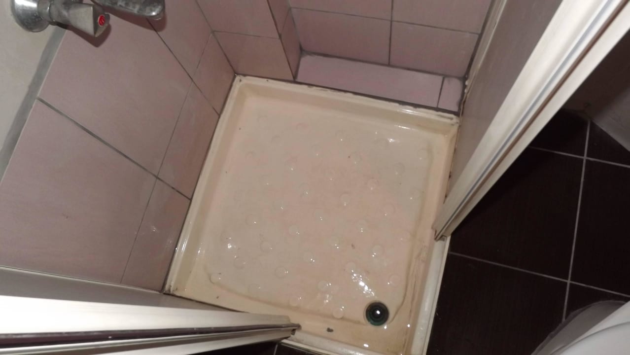 Bathroom Hotel Albora