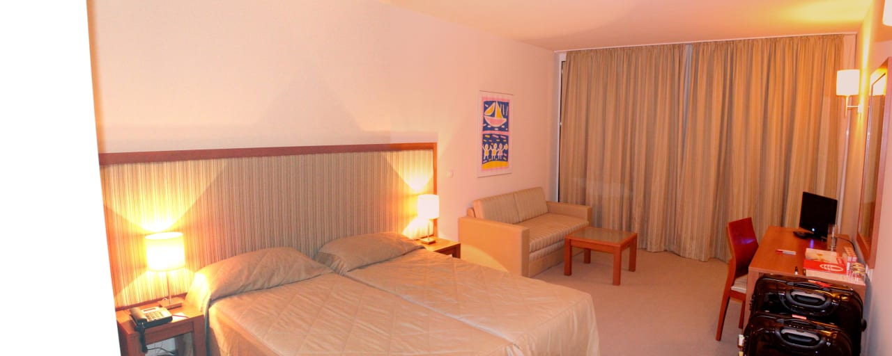 Groß und sauber Sol Luna Bay