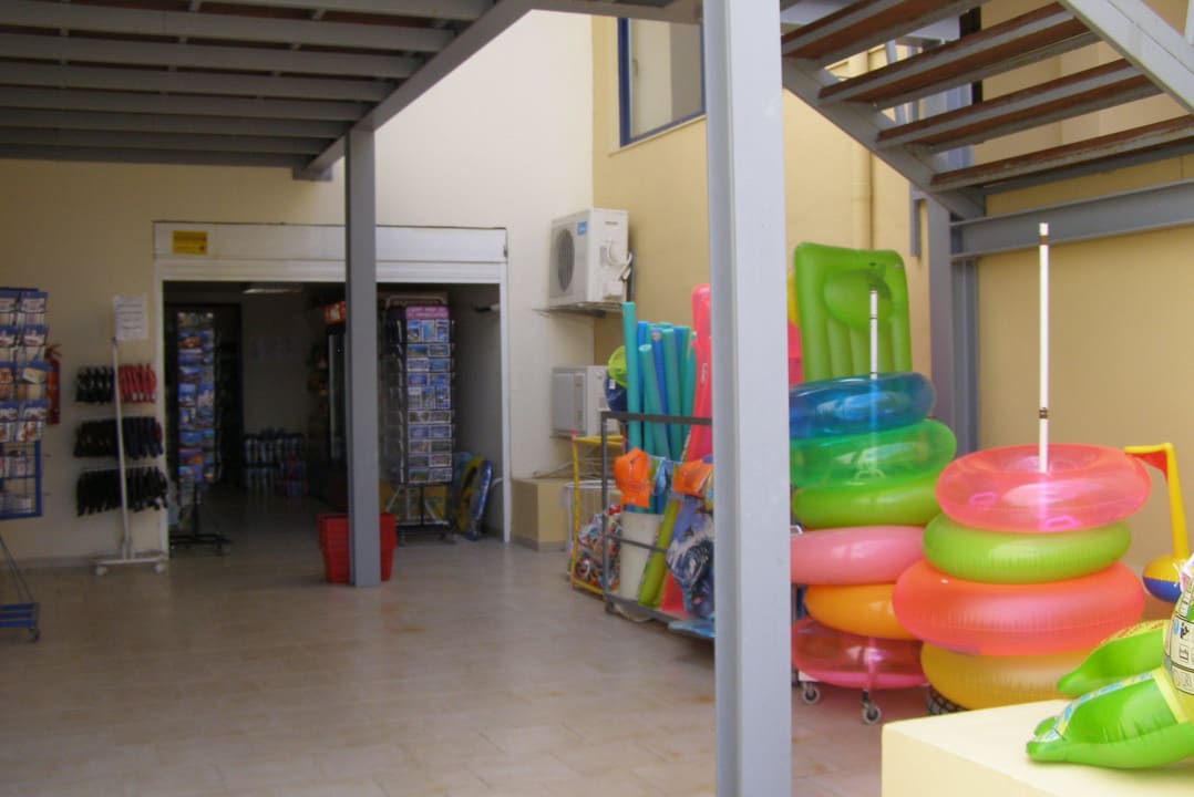 Hoteleigener Mini Markt Grecotel Casa Paradiso