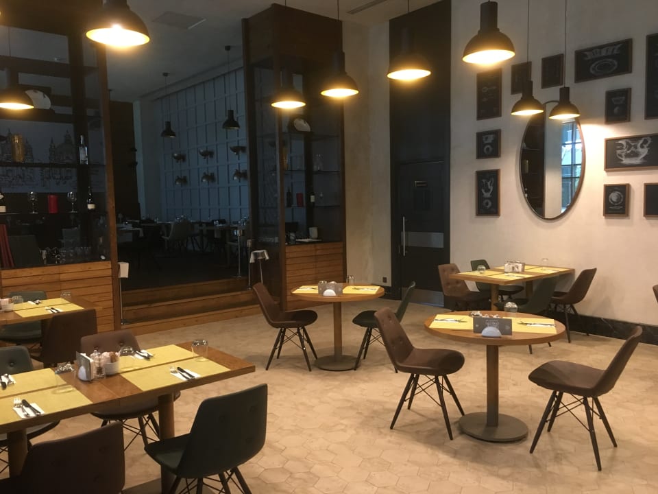 Restaurant Lavanta Acanthus Cennet Barut Collection