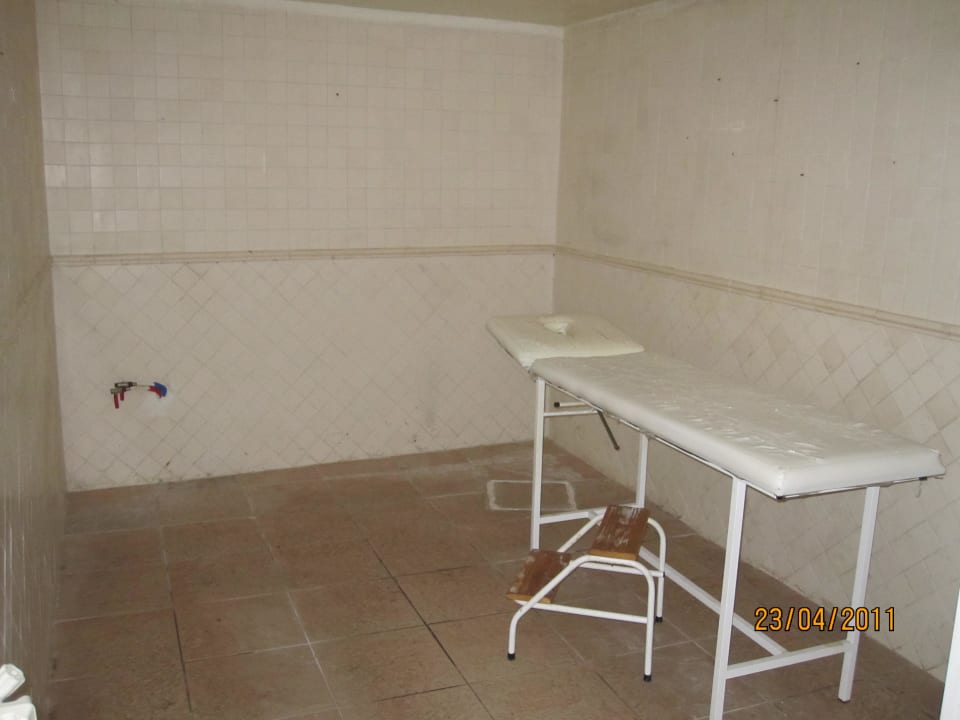 Horror Wellness Bereich Ruspina Beach Resort