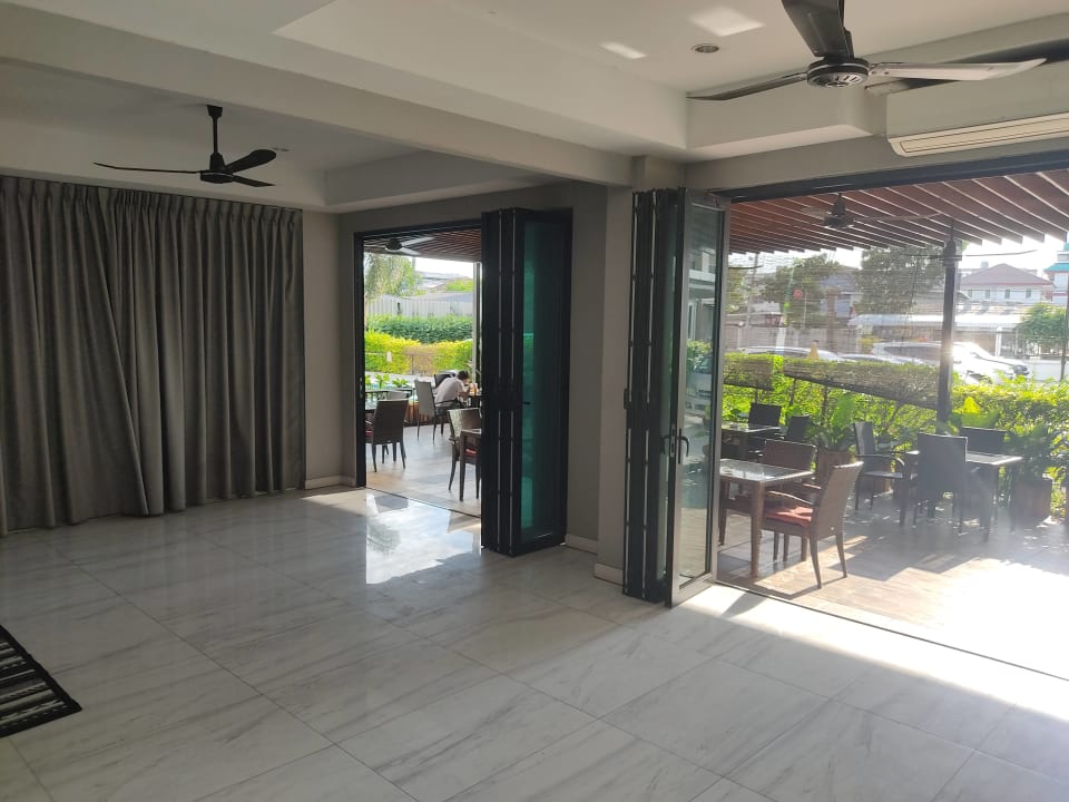 Lobby Hotel Sinsuvarn Airport Suite