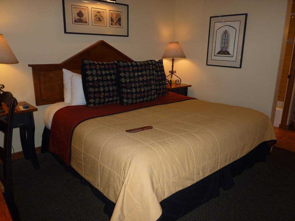 King-Size Bett Hotel Old Santa Fe Inn