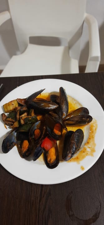 Gastro Gavimar Ariel Chico Club & Resort