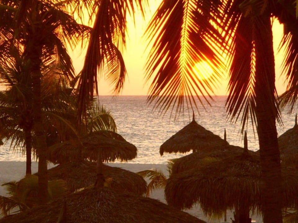Sonnenuntergang Manchebo Beach Resort & Spa