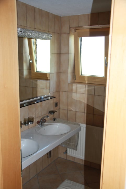 Bad Ferienwohnungen am Matinesweg, Serfaus