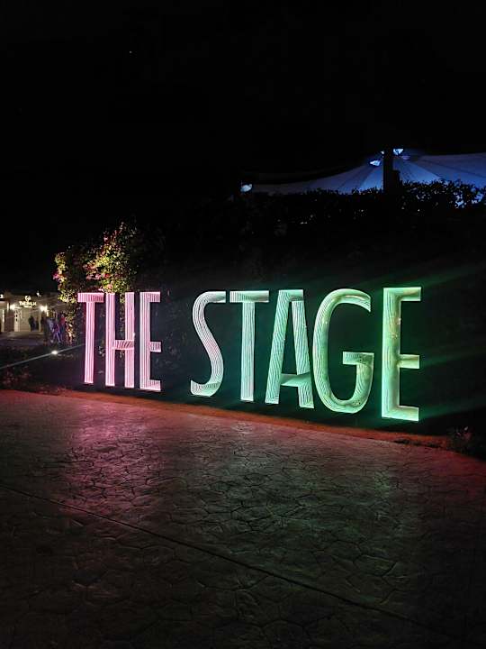 Außenansicht Desert Rose