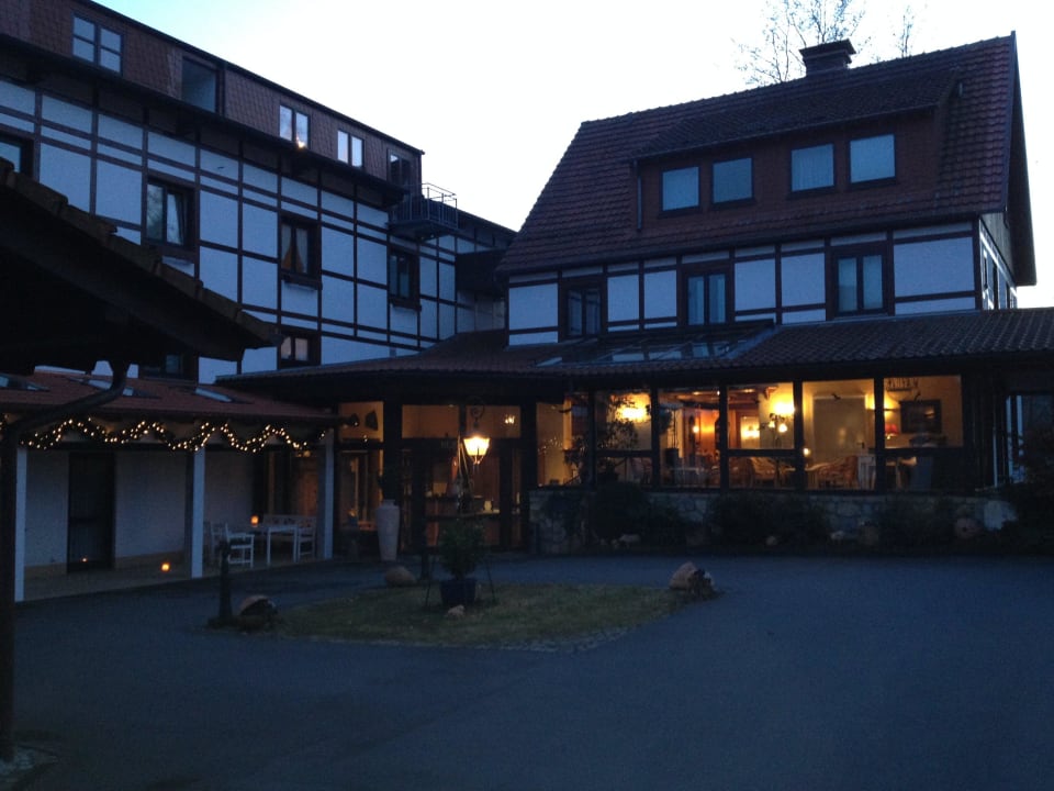 Hoteleingang Landhotel Der Schwallenhof