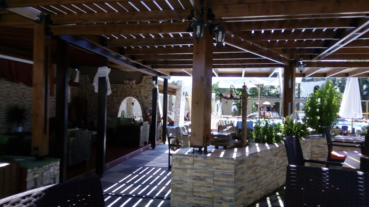 Pool Gaia Garden Hotel