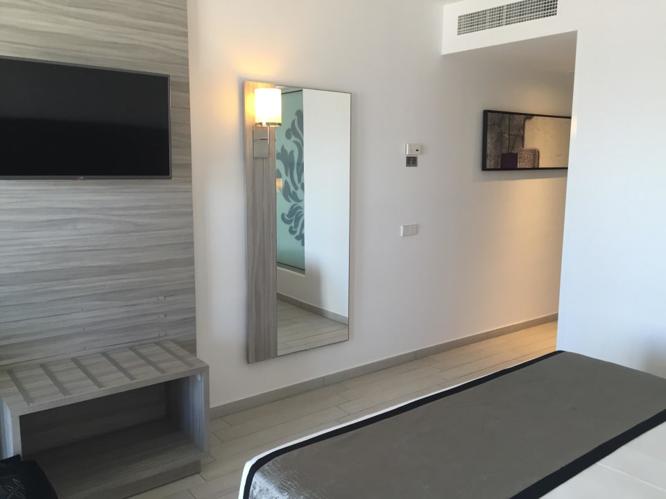 Zimmer mit Meerblick im neuen Gebäude Hotel Riu Palace Meloneras
