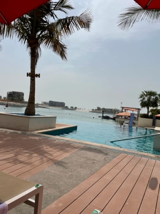 Pool Grand Hyatt Abu Dhabi Hotel & Residences Emirates Pearl