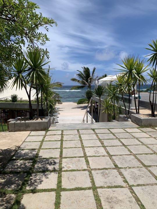 Gartenanlage Radisson Blu Poste Lafayette Resort & Spa - Adults only