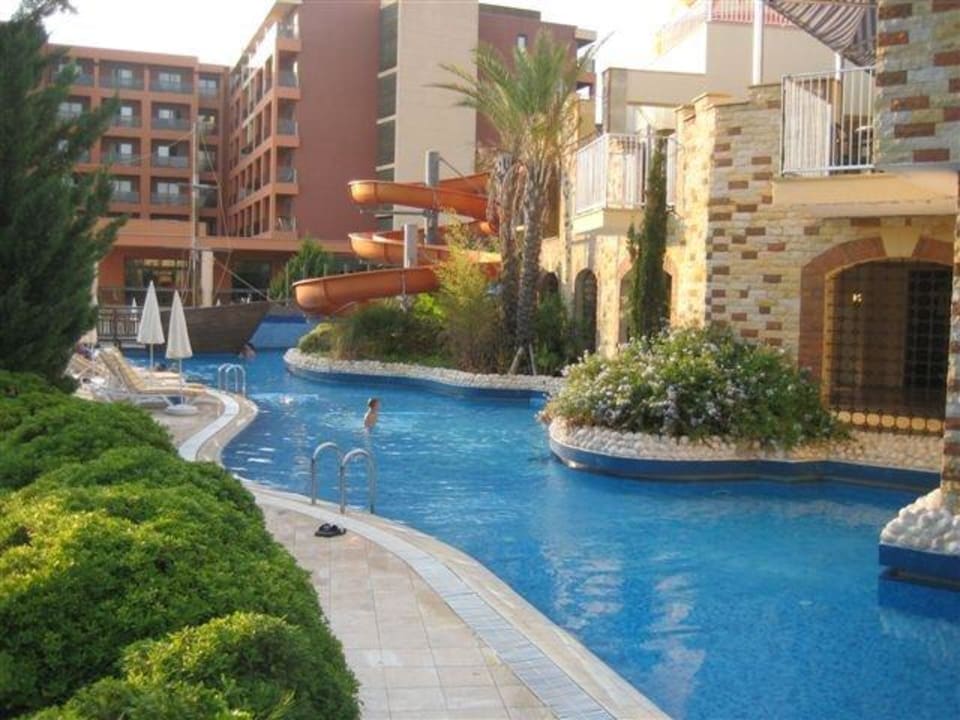 Pool AQI Pegasos Royal