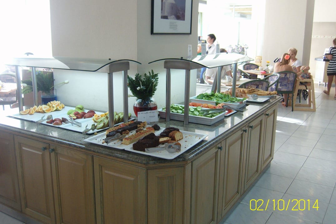 Kuchen/Obst/Salatecke für 200 Zimmer Olympos Beach Hotel