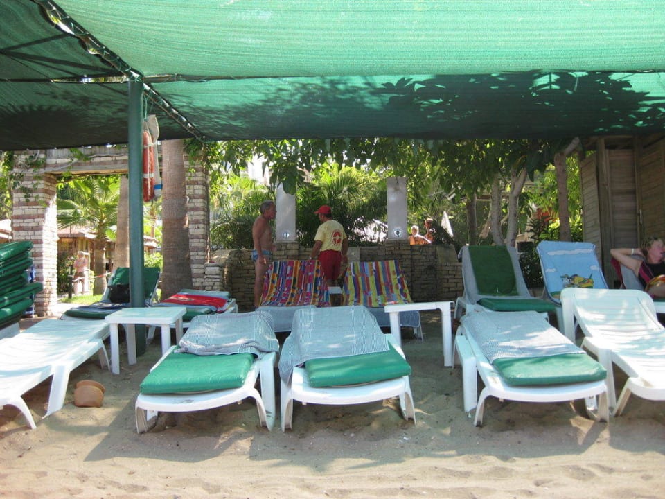 Liegen am Strand Trendy Side Beach Hotel - Adults only