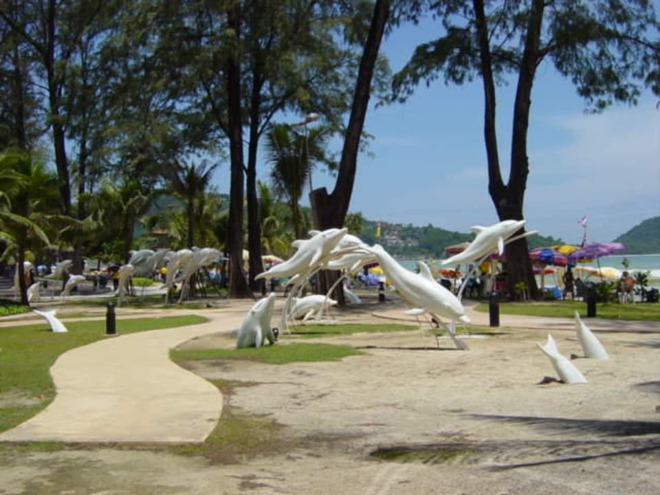 Strand Andaman Embrace Patong