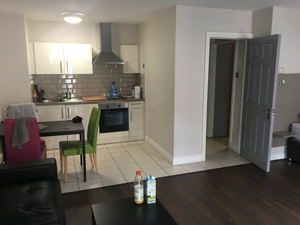 Zimmer Hostel Abbey Court