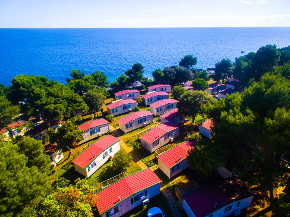 Außenansicht Arena Stoja Mobile Homes