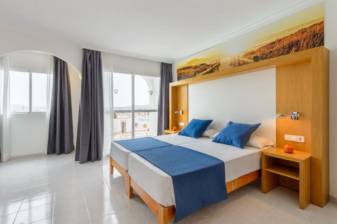 Zimmer Aparthotel Vibra San Marino