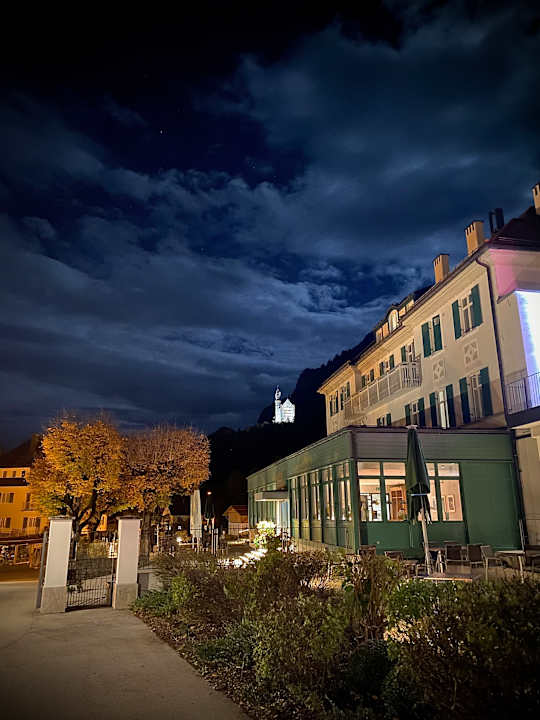 Außenansicht AMERON Neuschwanstein Alpsee Resort & Spa