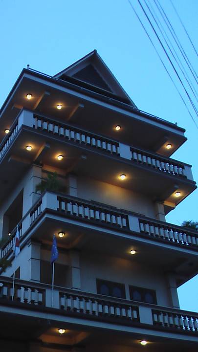 Abends vor dem Hotel um ca. 18 Uhr  G Eleven Hotel