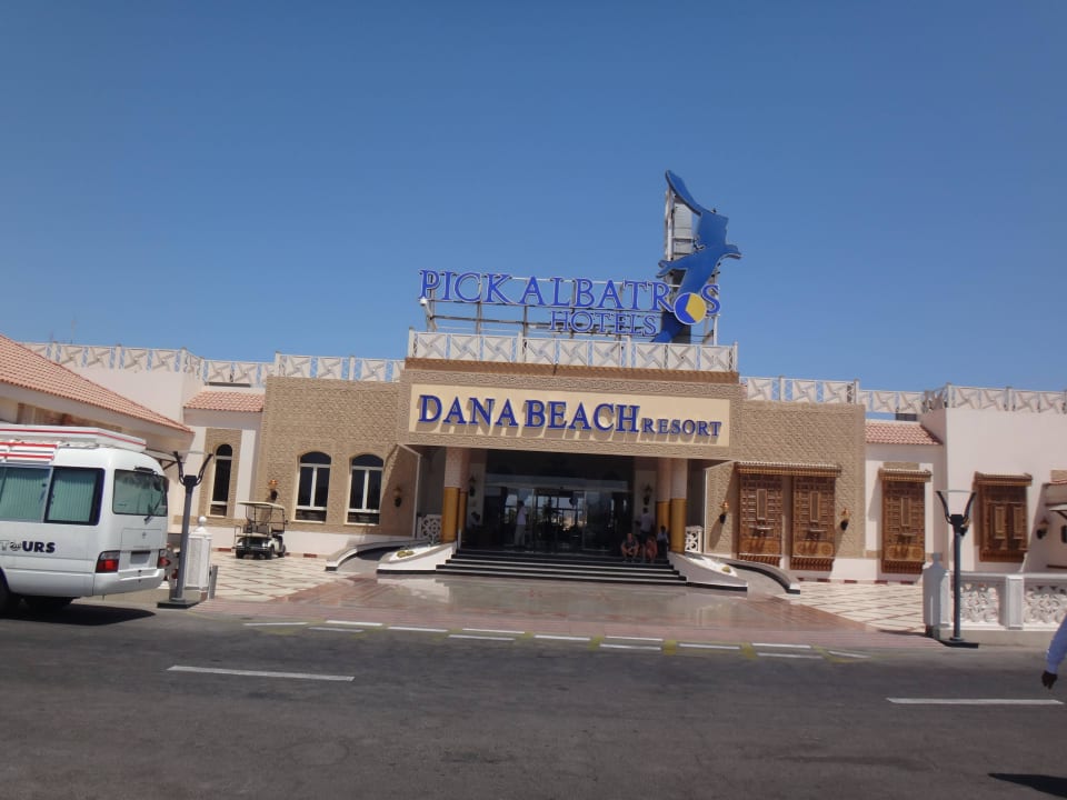 Eingang Pickalbatros Dana Beach Resort - Hurghada