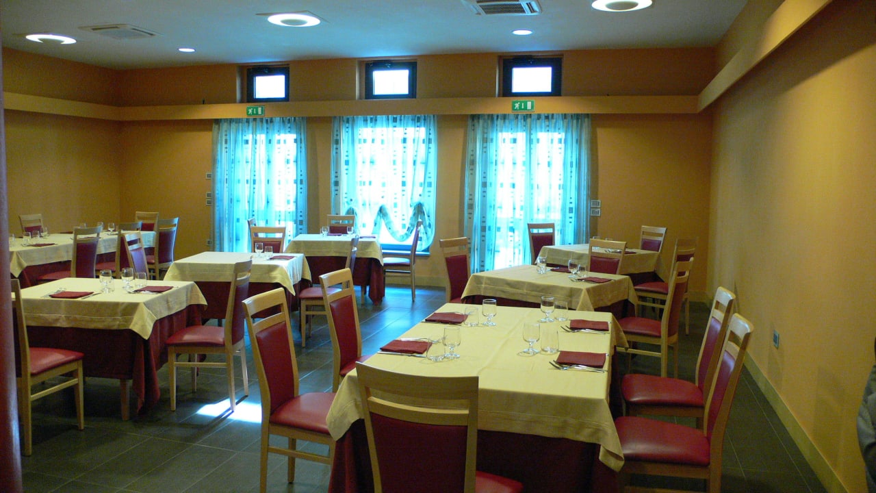 Sala Ristorante - Sala Colazione Hotel Airone