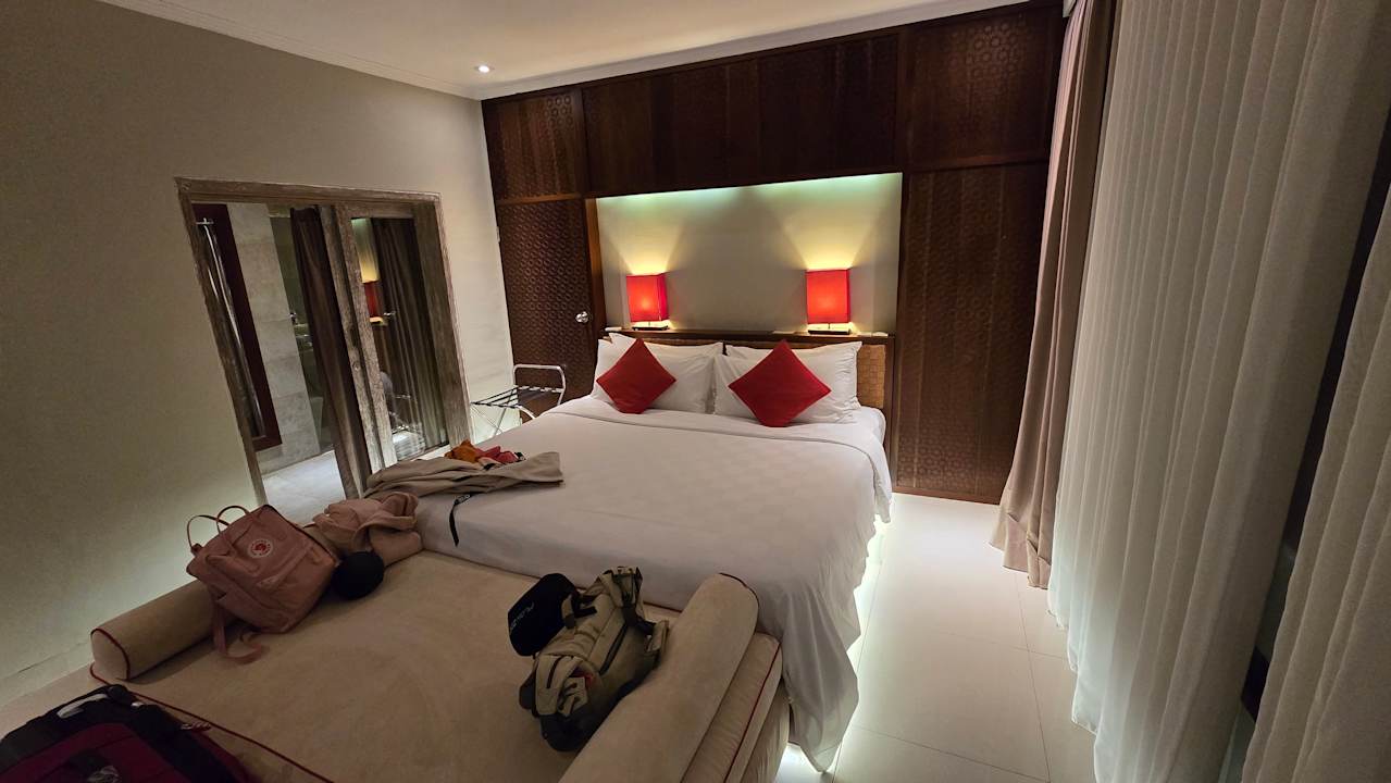 Zimmer Segara Village Hotel