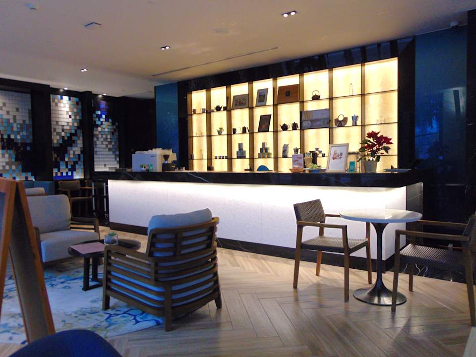 Lobby Hilton Garden Inn Da Nang