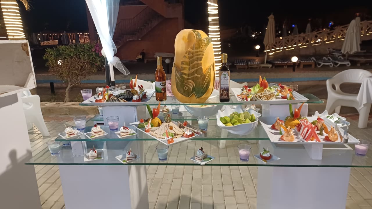 Gastro Three Corners Happy Life Beach Resort