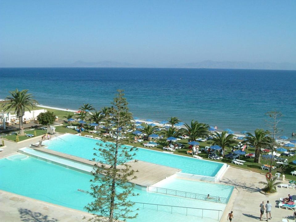 Poollandschaft The Ixian Grand & All Suites