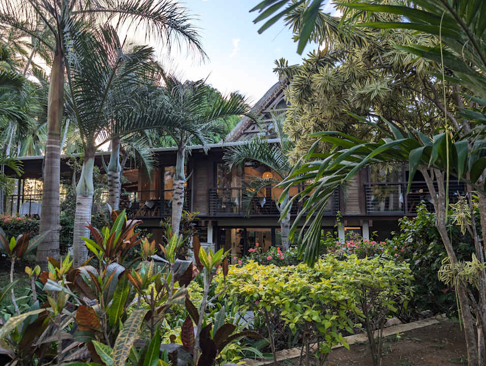 Gastro Lagoon Attitude - Adults only