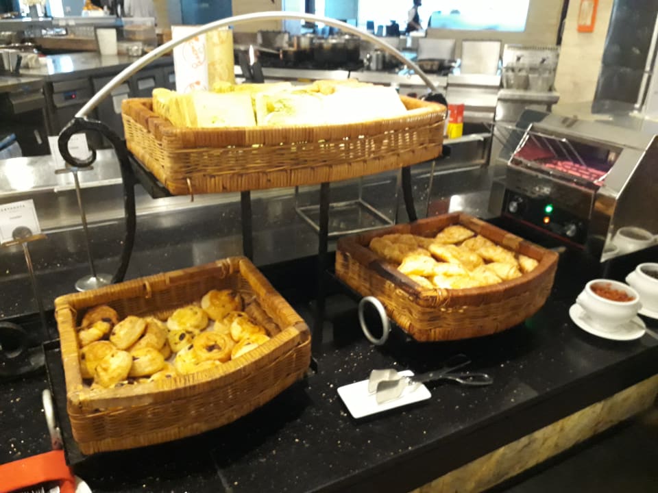 Gastro Aryaduta Medan