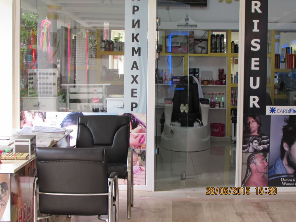 Ein super Friseur und Nagelpflege Hotel Club Nena