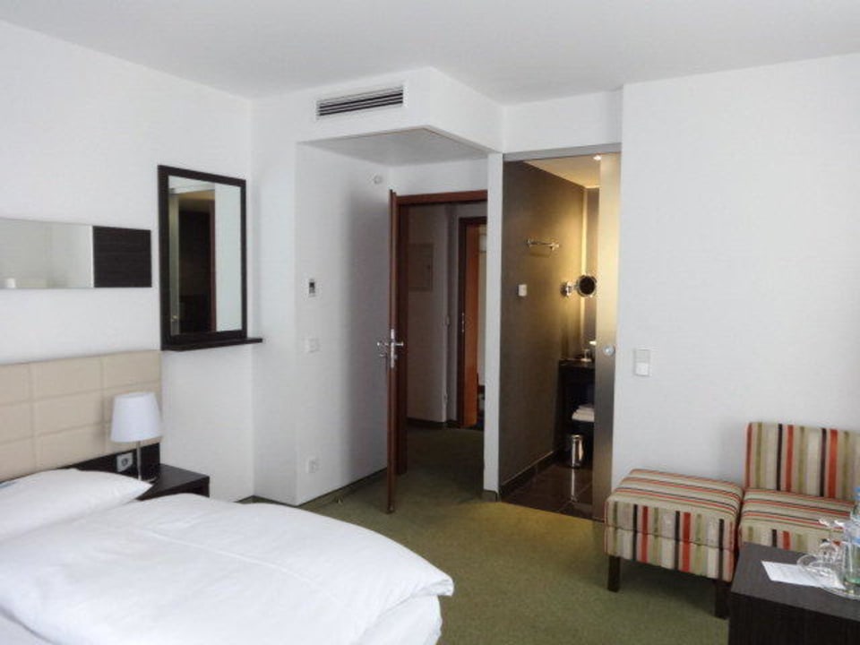 FZ, Zimmer für die Eltern Radisson Blu Park Hotel & Conference Centre, Dresden Radebeul