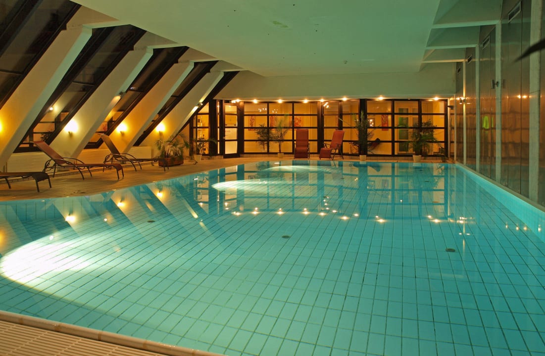 Schwimmbad 23° Seehotel Waltershof im Malerwinkel