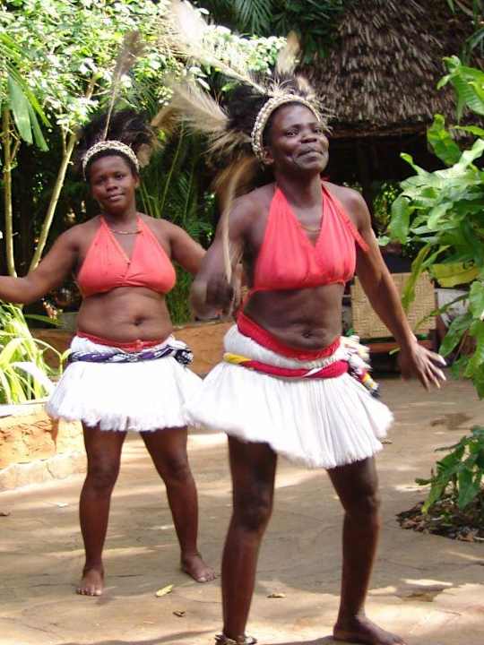 Giriamatänzerinnen Boko Boko Porini Farm- and Guesthouse