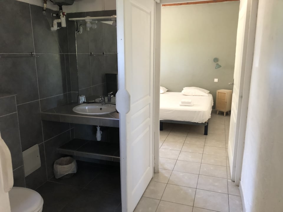 Zimmer Hotel Maora Village