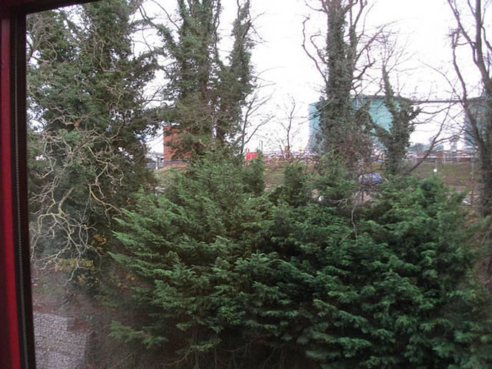 View from room 362 Hotel Ibis London Luton Airport