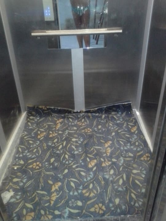 Aufzug Royal Teos Thermal Resort Clinic & SPA