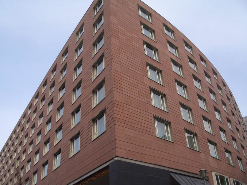 Von Aussen Grand Hyatt Berlin