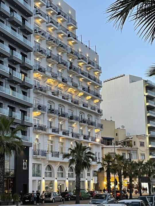 Lobby Hotel The Waterfront