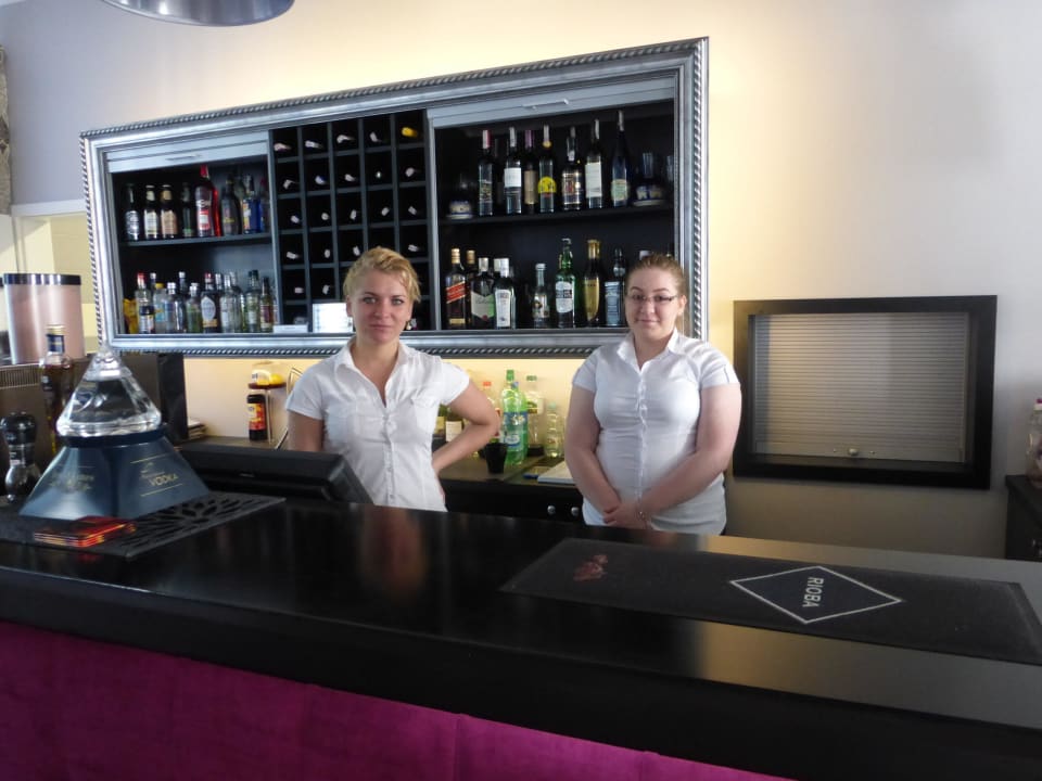 Sahra ist Köchin-Rezeptionistin Hotel Madelaine