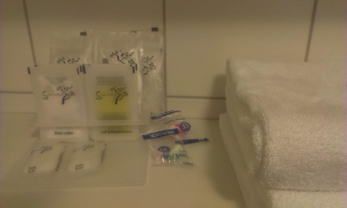 Kosmetische Zugaben  Hermes Hotel