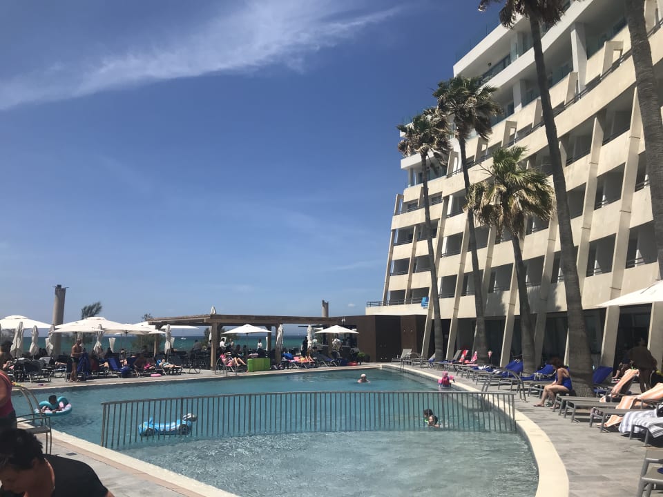 Pool Aparthotel Fontanellas Playa
