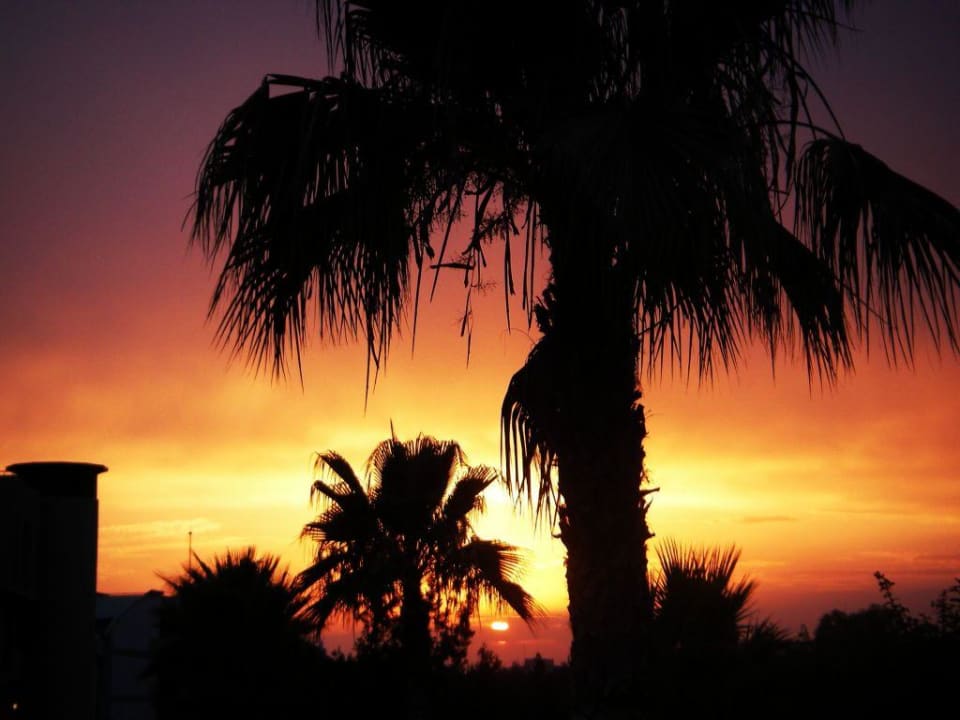 Sonnenuntergang VONRESORT Golden Coast