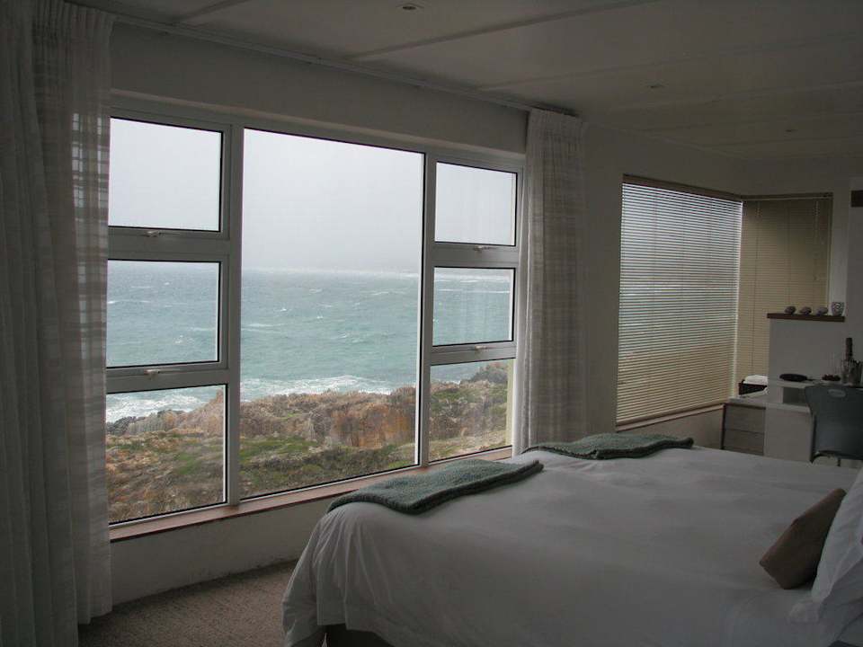 Honeymoon-Suite mit Blick aufs Meer Whalesong Lodge